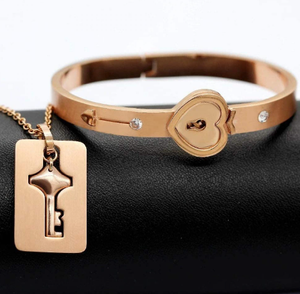 Brazalete de Corazón y Collar con Llave 🔐💖 - Amor eterno